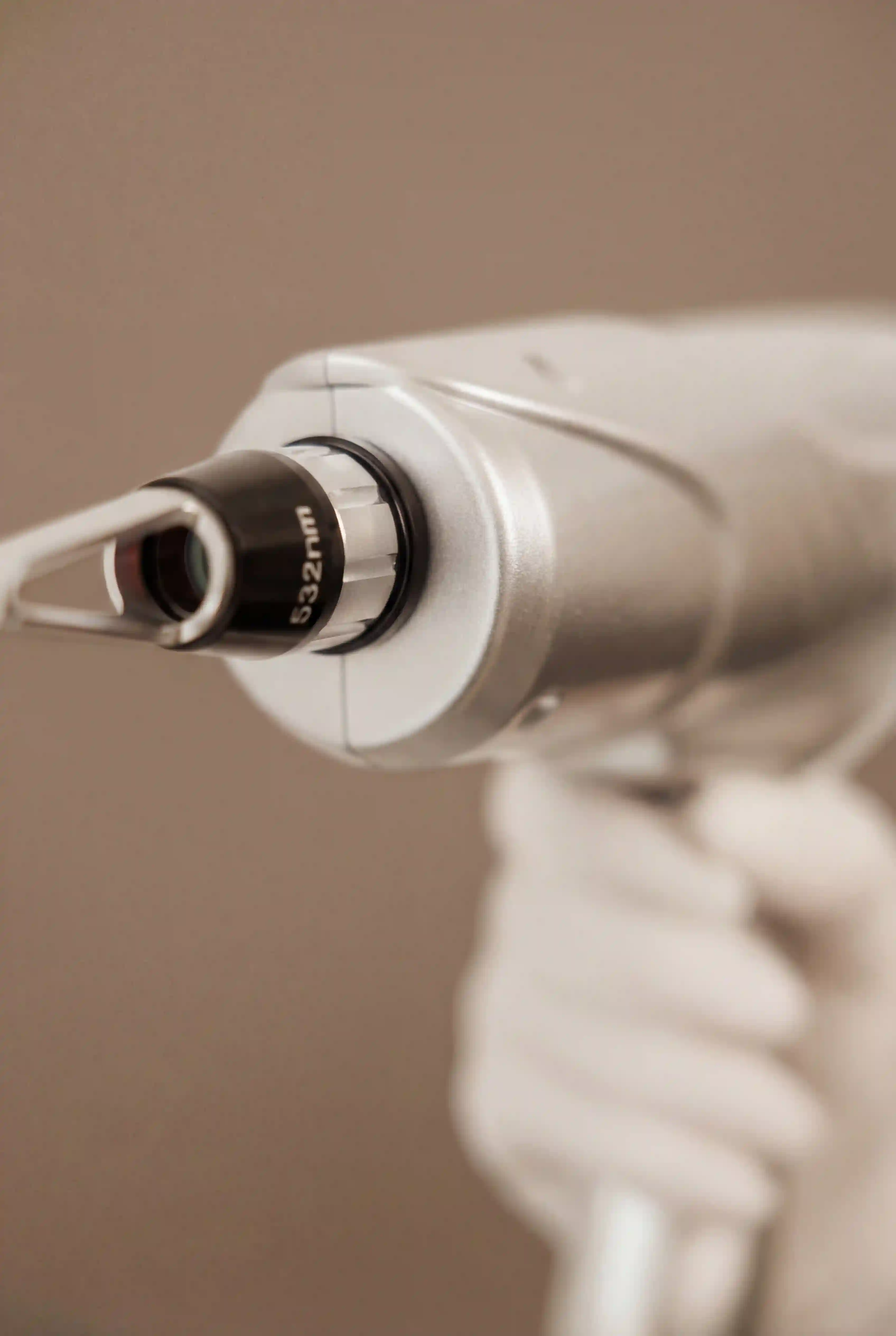 Laser - Q-Switch & Removal - Makijaż Permanentny Szczecin